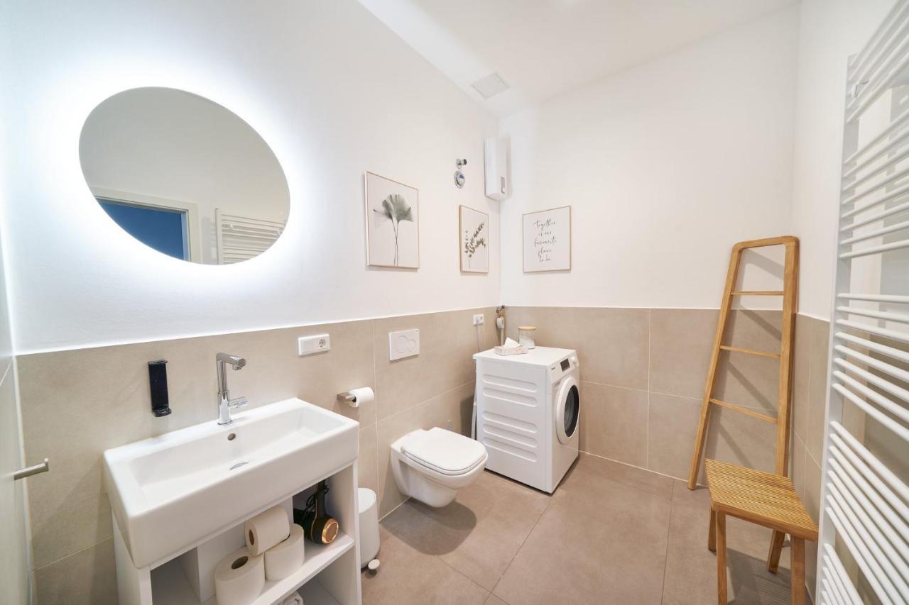 Design Studio I 3 Personen I Innenstadt I Kueche I Wifi 莱茵河畔的宾根 外观 照片